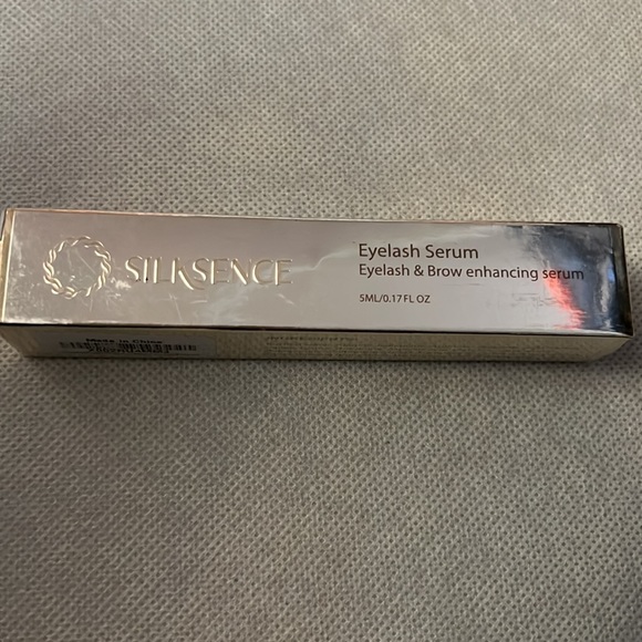 Skincare all 3 fir $32 - Picture 4 of 4